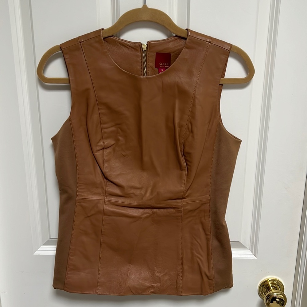 G.I.L.I womens top